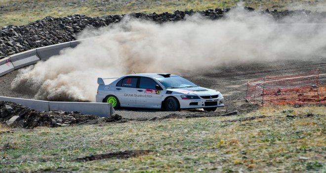 Ralli pilotları 29 Ekim Cumhuriyet Bayramı’nda Bolu’da düzenlenecek ‘100. Yıl Rallisi’ öncesinde kozlarını paylaştı.