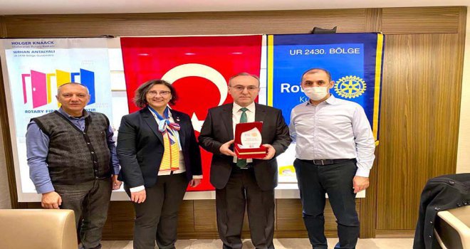 ROTARY MESLEK ÖDÜLLERİ TEK TEK SAHİPLERİNİ BULUYOR...
