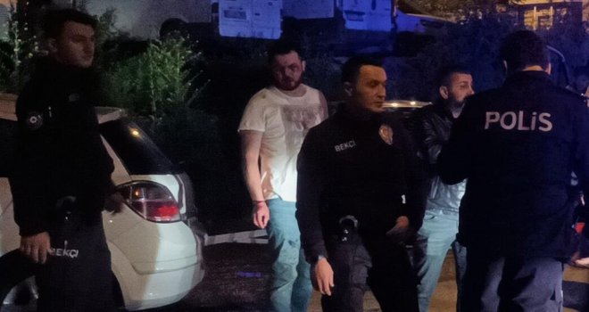 Şampiyonluk kutlamalarında yol verme kavgası: 1 yaralı