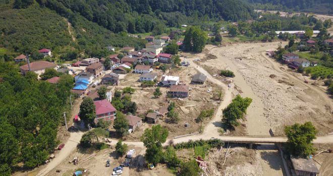 Selin en büyük hasar verdiği bölgede yaralar sarılmaya çalışılıyor