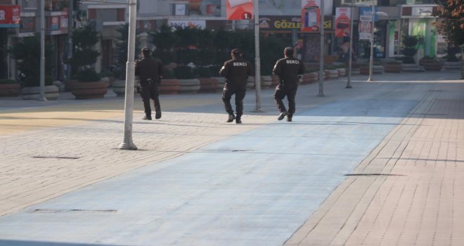 Sokağa çıkma yasağına uymayan 81 kişiye 91 bin 265 lira ceza