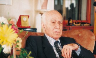  'İzzet Baysal'ın adını yaşatarak şehrimizi daha da ileriye taşımalıyız'