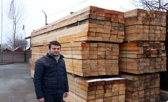 95 bin TL'lik kerestenin çalınmasını dikkati sayesinde engelledi