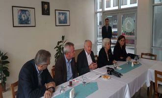 Ahmet Baysal,  rektöre muhtıra verdi