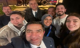 AHMET ÖRNEKBAŞ GENÇLERE SÖZ VERDİ
