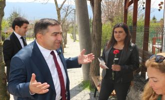 AHMET ÖRNEKBAŞ MAHALLE ZİYARETLERİNE HIZ VERDİ