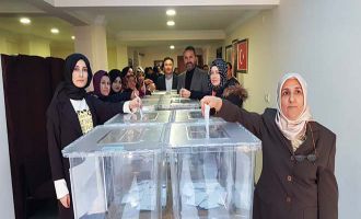 AK Parti Gerede teşkilatları delege seçimi başladı