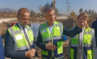AK PARTİ İL BAŞKANI SUAT GÜNER: 'ÜNİVERSİTEYE GİTMEK İÇİN E-5’İ DEĞİL MUDURNU YOLUNU KULLANALIM'