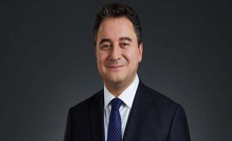 Ali Babacan: ‘Türkiye’yi kapatıp küçülterek yönetmek istiyorlar’