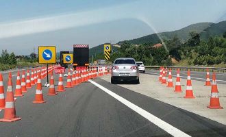 Bakım çalışması sürüyor trafik Ankara yönünden veriliyor