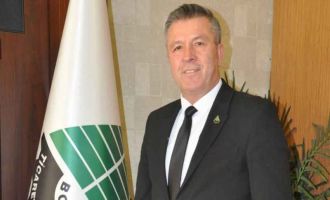 Başkan Alemdar; ' Milletimizin birlik ve beraberlik ruhuyla ortaya koyduğu kararlı duruş, ülkemizin geleceğine sahip çıkma iradesinin en güçlü göstergesi olmuştur.'