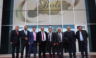 Başkan Karsu, Yaşar Yüceer’i ziyaret etti