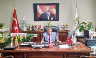 Başkan Tekemen ‘Sempozyumumuza destek veren tüm kişi ve kurumlara çok teşekkür ederim’