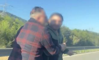 Bayram yolunda maganda dehşeti: Ailenin yolunu kesip sürücüye saldırdı