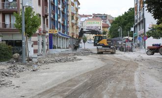 Bolu Belediyesi çalışmalarına hız kesmeden devam ediyor