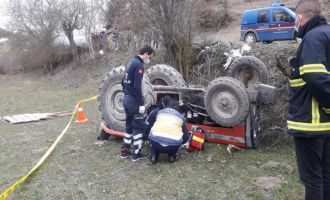 Bolu’da devrilen traktörün altına kalan sürücü öldü....