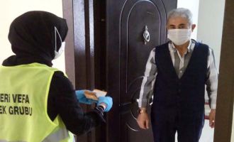 Bolu’da karantinada kalan Demirkoparan 'Biz Bize Yeteriz Türkiyem' kampanyasına bağışta bulundu 