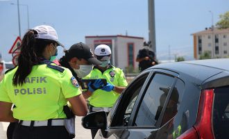 Bolu’da korona virüse karşı geniş çaplı denetim yapıldı