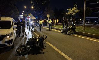 Bolu'da motosikletli polis ekipleri kaza yaptı: 4 yaralı