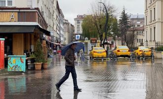 Bolu'da sağanak vatandaşlara zor anlar yaşattı.......