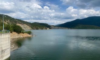 Bolu’da tam kapasiteye ulaşan barajda kontrollü su tahliyesi
