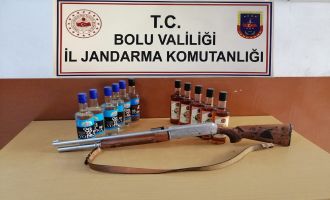 Bolu’da, uyuşturucu, silah ve kaçak içki operasyonu
