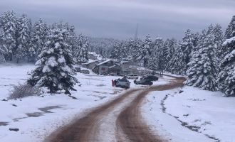 Bolu’nun yükseklerinde kar kalınlığı 10 santimetreye ulaştı