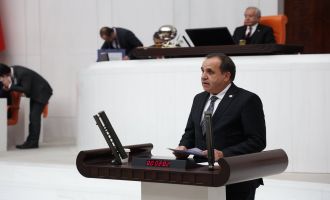 CHP’Lİ ATEŞ: ‘YEDİGÖLLERE YAKIN ALANDA ALTIN ARANMASI FİKRİ BİLE ÜRKÜTÜCÜ’
