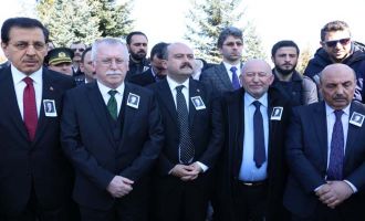 CUMHUR İTTİFAKI İZZET BAYSAL’A ŞÜKRANLARINI SUNDU