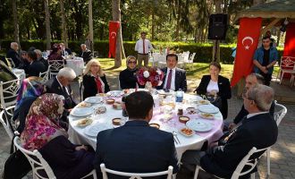 Gaziler Ve Şehit Yakınları Onuruna Yemek Programı Düzenlendi