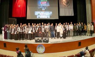 GAZZE'YE YARDIM GECESİ BÜYÜK BİR KATILIMLA GERÇEKLEŞTİ