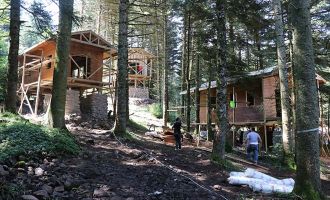 Gölcük Tabiat Parkı’ndaki bungalov evler ihaleyle satılacak