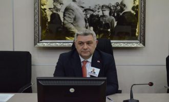 Görevden uzaklaştırılan Tanju Özcan’ın yerine yeni başkanvekili seçildi