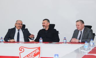 İYİ Parti Bolu Belediye Başkanı Adayı Mansur Şen; 'Küçük şehrin büyük öyküsü devam etmeli'
