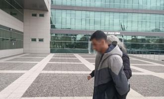 Kamyonetin gizli bölmelerine saklanan 39 kilo uyuşturucuyu ‘Paco’ buldu