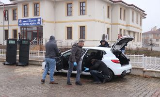 Kavga ettiği imam nikahlı eşini kurşun yağmuruna tuttu 