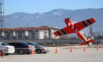 Model uçak severler Abant'ta buluştu