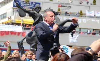 Muharrem İnce, ilk mitinginde CHP'nin listesini eleştirdi