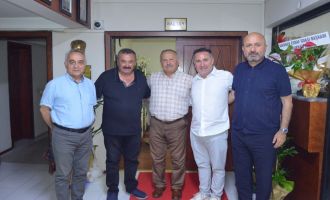 Mustafa Başkan Yeni Sanayi Sitesi mesaisi...'Sanayi esnafımıza yeni dükkanlarını teslim etmek için durmaksızın çalışıyoruz '