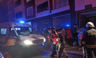 Ocakta unutulan yağın çıkardığı yangında 3 kişi hastaneye kaldırıldı