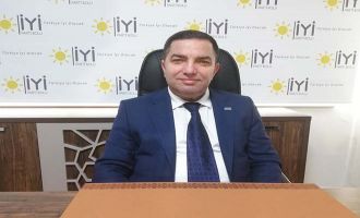 ÖRNEKBAŞ; ‘SIĞINMACILARIN TÜRKİYE’DE KALMASINI İSTEMEK CEHALET DEĞİLSE İHANETTİR’