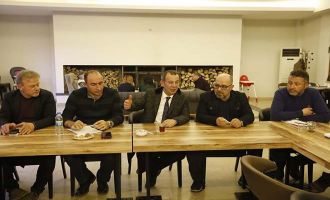 ÖZCAN'A BOLOFF'TAN BÜYÜK DESTEK