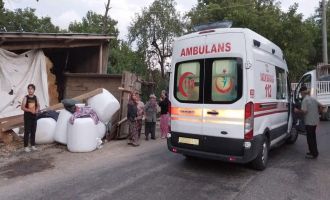 Römorkun tepesinden düştü, ağır yaralandı....