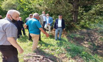 SUAT GÜNER SEL FELAKETİNİN YAŞANDIĞI PAZARKÖY’Ü ZİYARET ETTİ