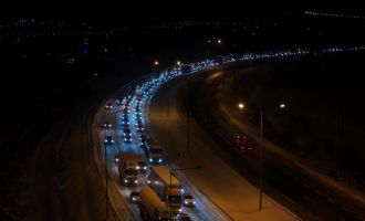 TEM Otoyolu’nun Bolu geçişi 7 saat sonra ulaşıma açıldı