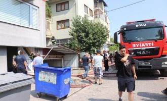 Temizlik malzemelerinin bulunduğu depo küle döndü...