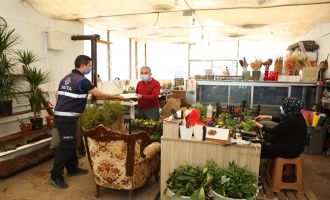 Ücretsiz maskeler esnaflara ulaşıyor