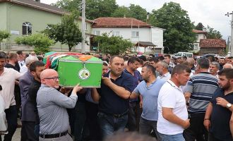 Üniversite sınavına hazırlanan genç kız son yolculuğuna uğurlandı