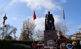 “Unutmamalıdır ki kadınımızın elde ettiği hakların tümü Cumhuriyetin eseridir”