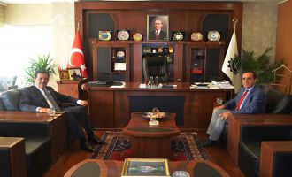 VALİ ÜMİT’TEN TSO BAŞKANI ATEŞ’E ZİYARET 